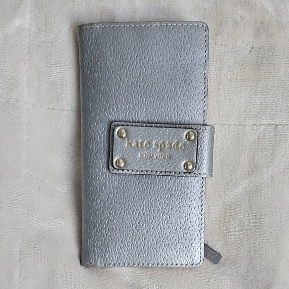 kate spade Handbags - Kate Spade New York Wallet
